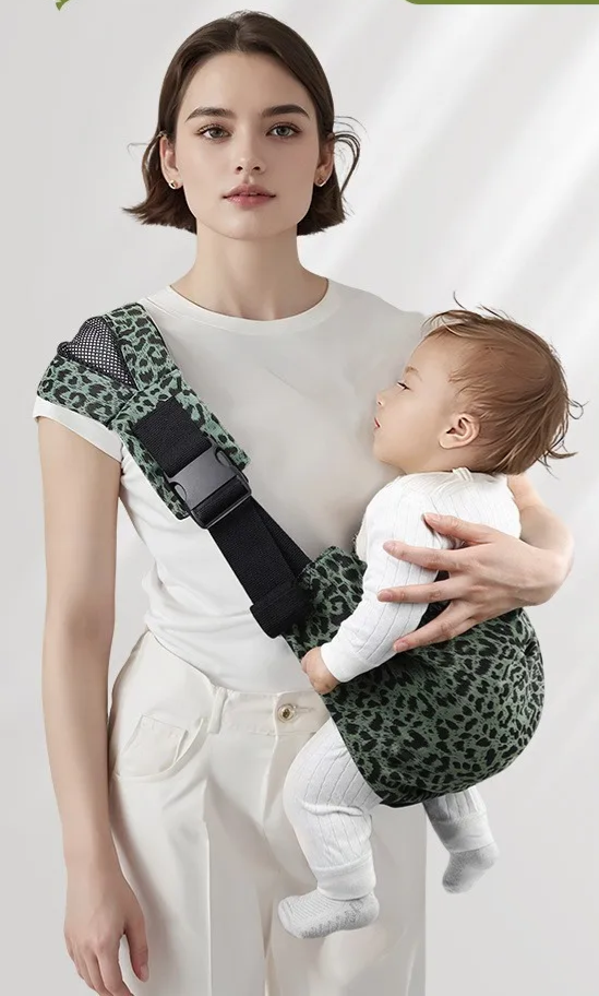 bebe maman calin porte bebe leopard vert